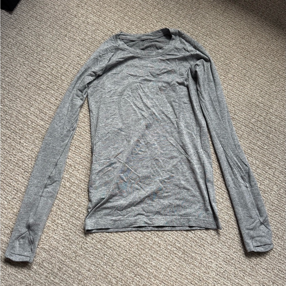 Lululemon Women’s Swiftly Tech Grey